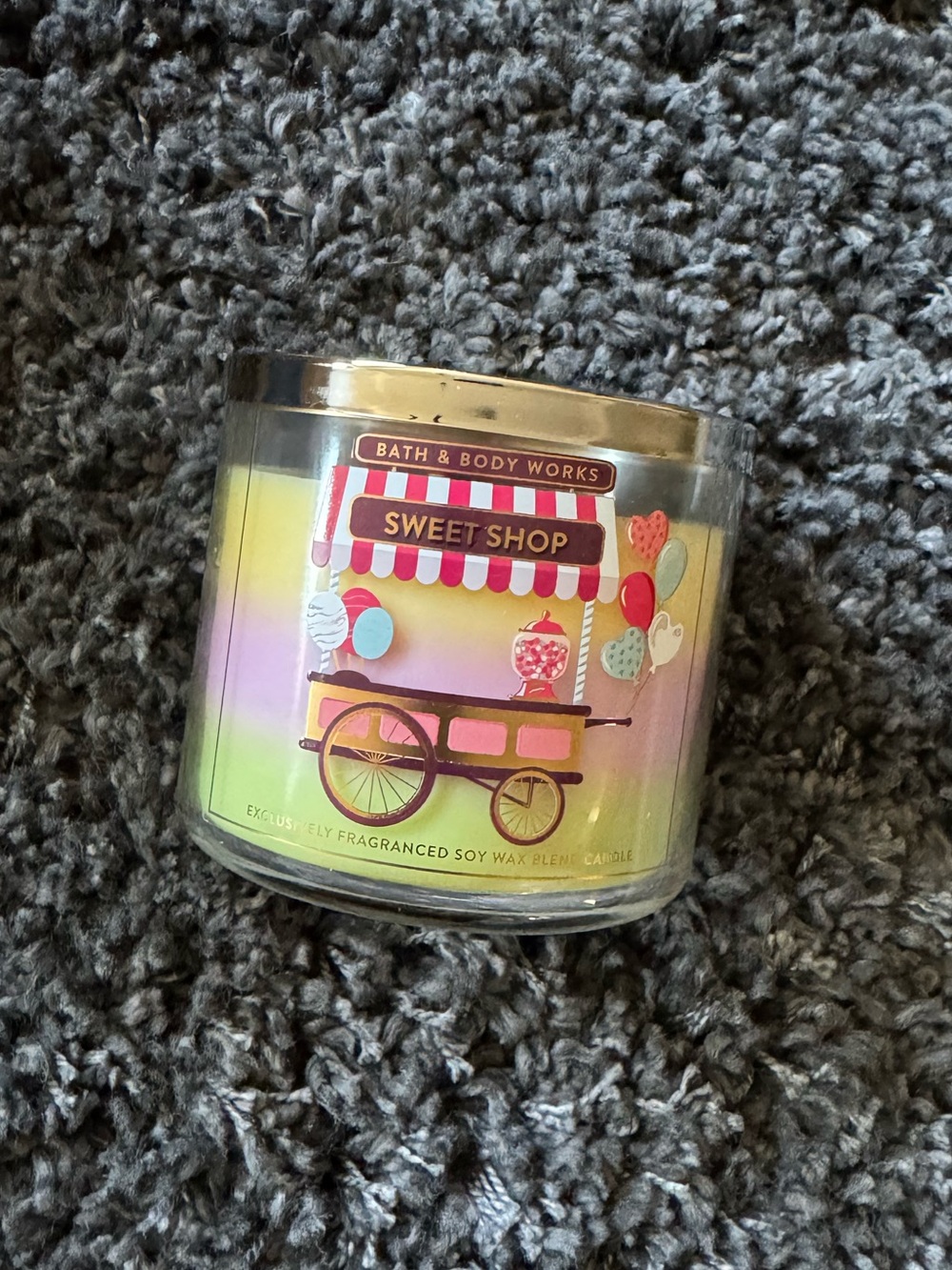 Bath & Body Works Sweet Shop Candle - 3 wick